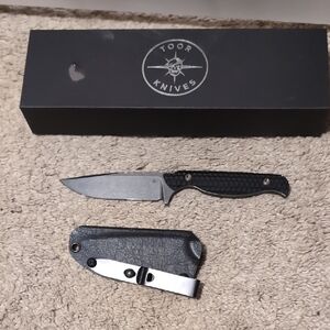 Toor Knives Black and Silver Knife with Sheath